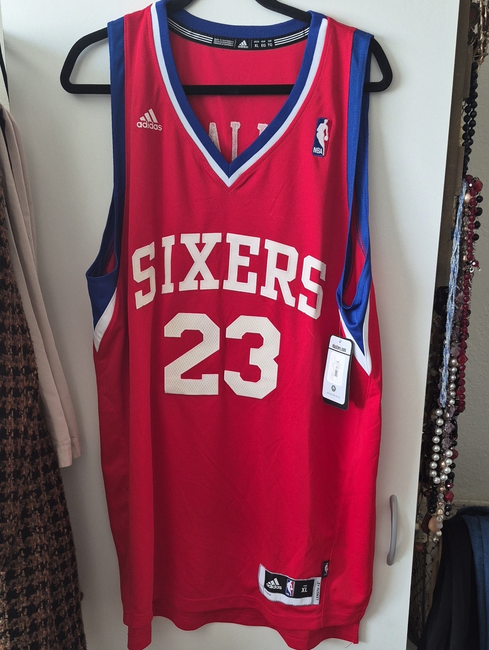 adidas Red Sixers #23 Basketball Jersey with Blue Trim Sz XL